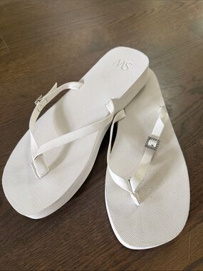 Stewart Weitzman White Flip Flop